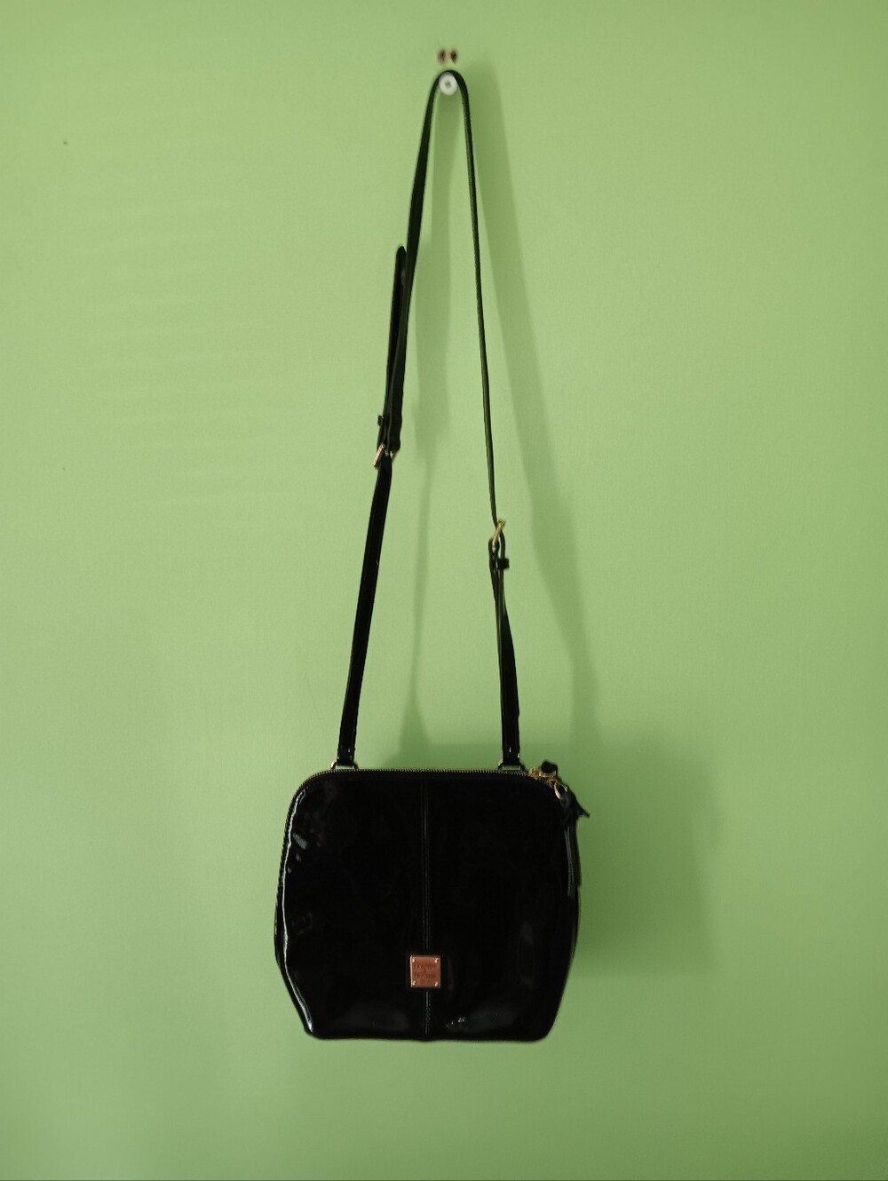Dooney & Bourke Black patent Leather Crossbody Bag
